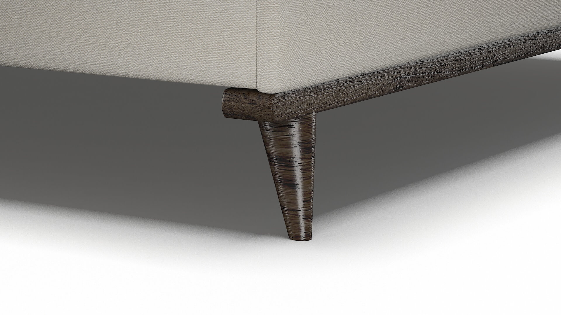 Hannela R_prize Cream Bed Leg