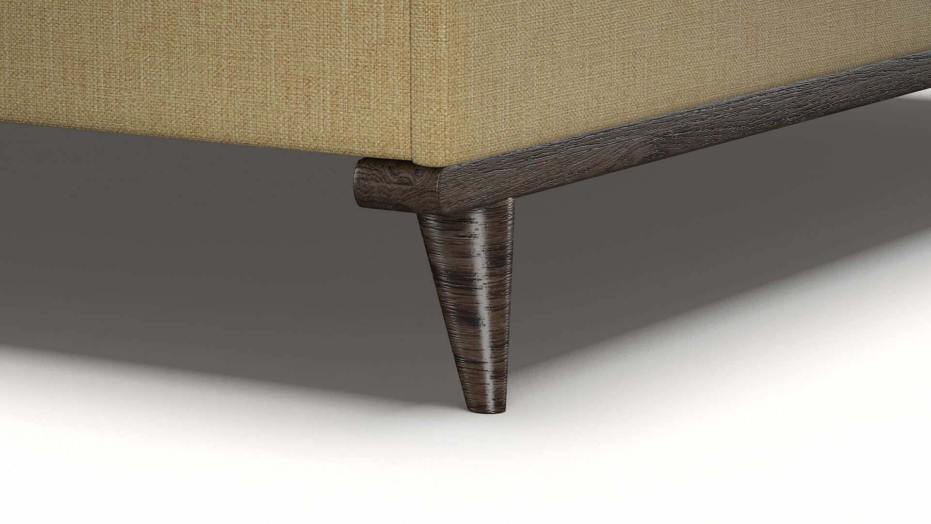 Isla Avalon_hp Ginger Bed Leg