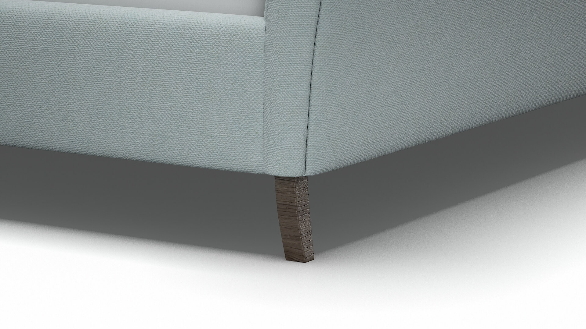 Maja Leslie Robins_egg Bed Leg