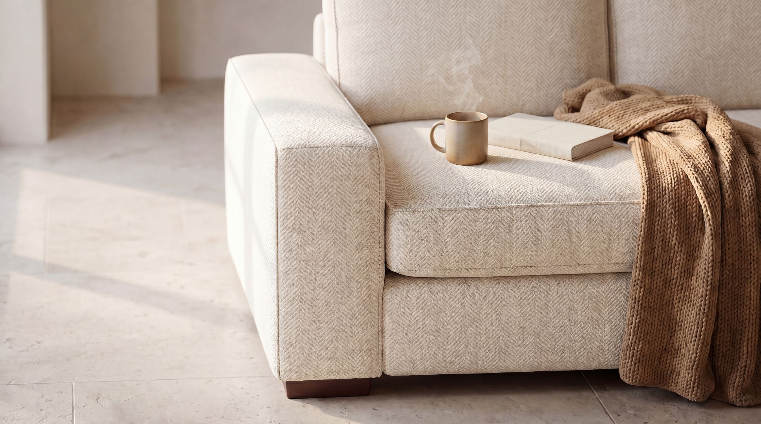 Monaco Sofa | DreamSofa